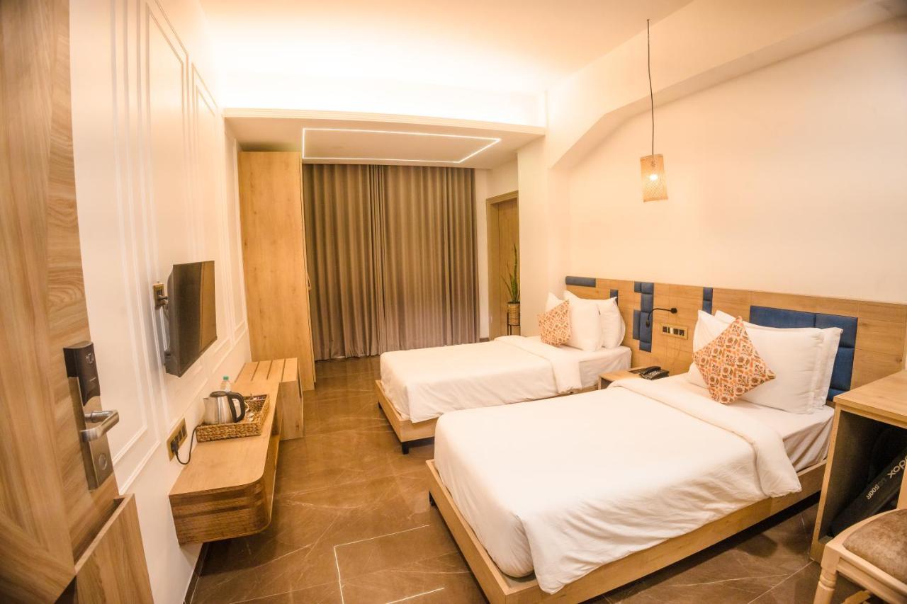 Hotel Mirana , Tinsukia Zewnętrze zdjęcie