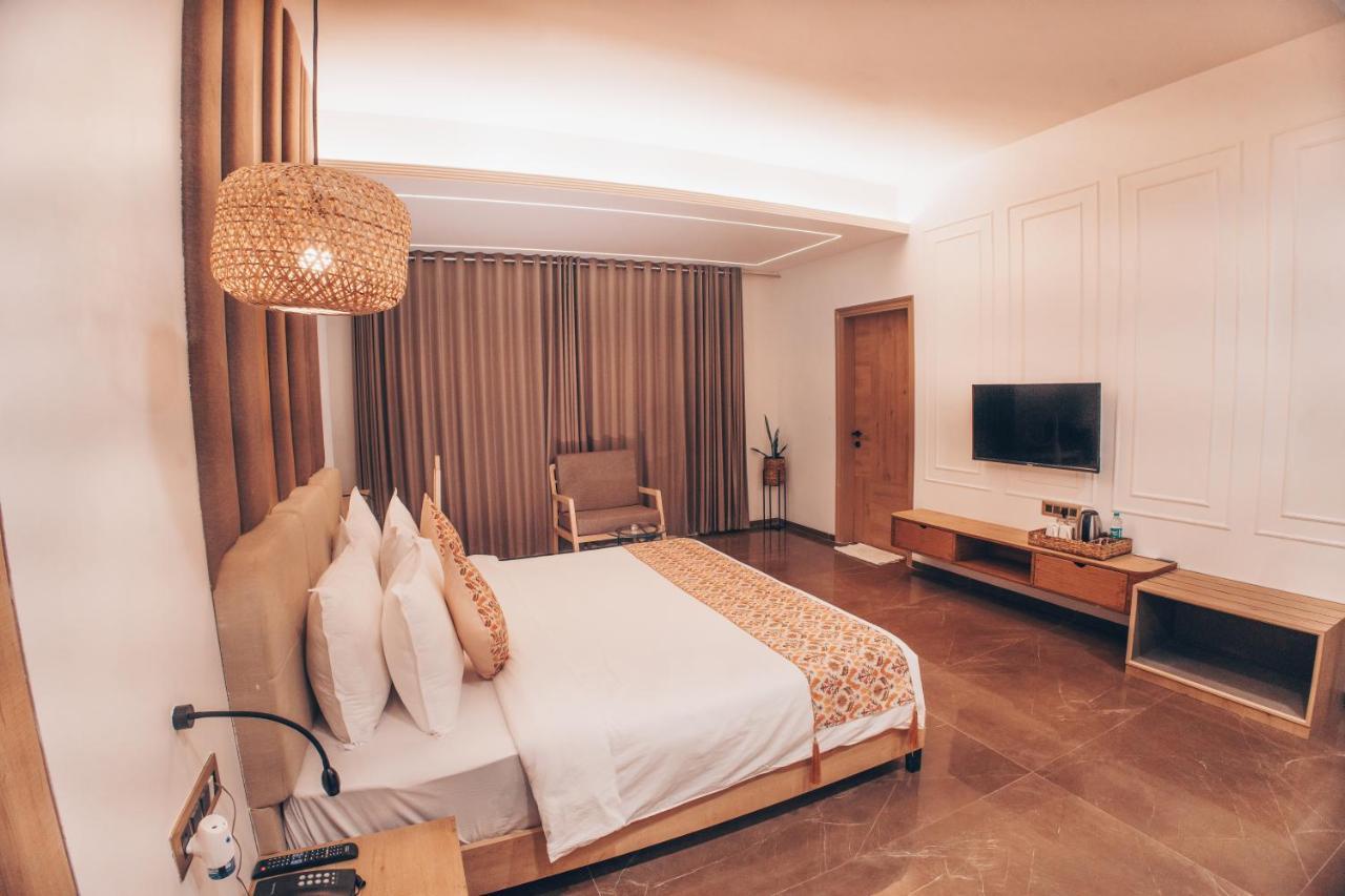 Hotel Mirana , Tinsukia Zewnętrze zdjęcie